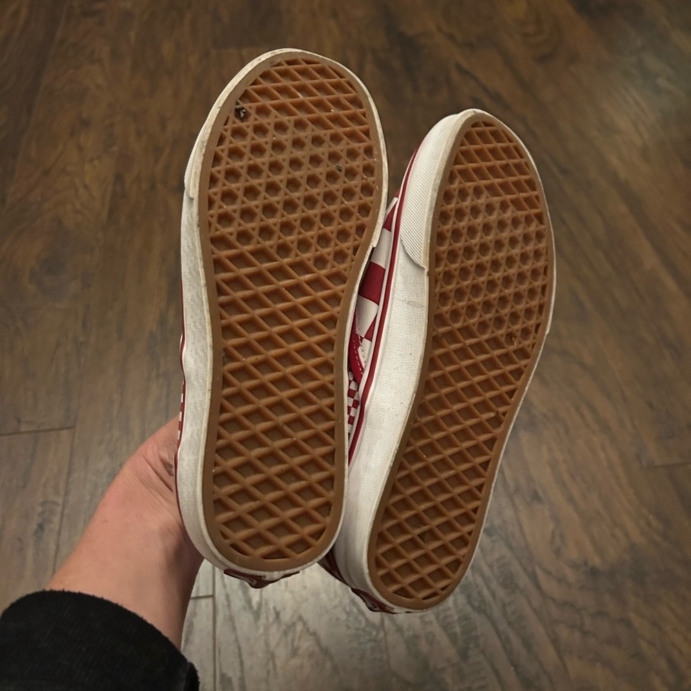 Vans Red and White Checkerboard Canvas Slip-On Sneakers Unisex Size W 7 & M 5.5 - Picture 5 of 6